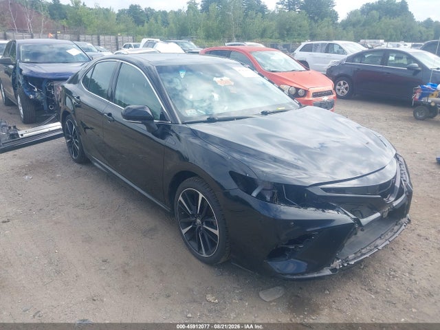 2018 TOYOTA CAMRY XSE