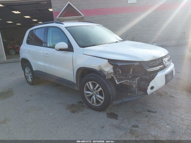 2016 VOLKSWAGEN TIGUAN S