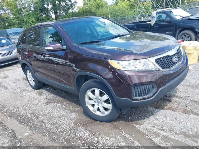 2013 KIA SORENTO LX