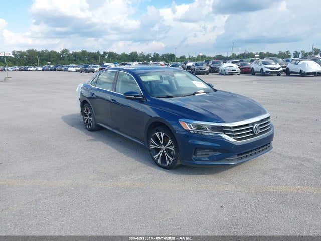 2022 VOLKSWAGEN PASSAT 2.0T SE