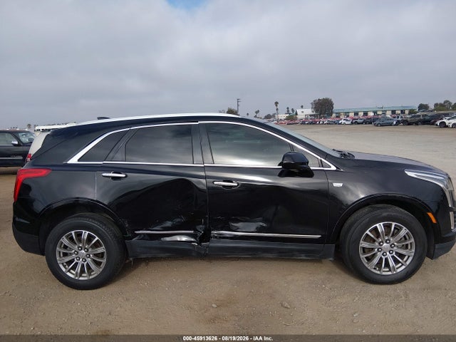 2017 CADILLAC XT5 LUXURY 6