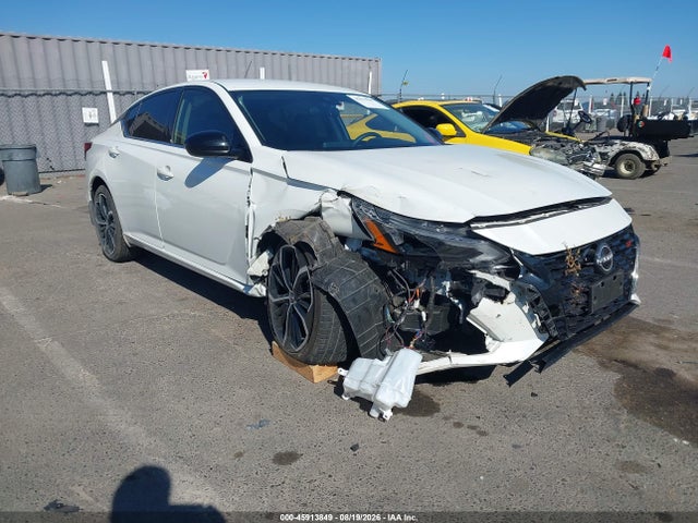 2024 NISSAN ALTIMA SR FWD