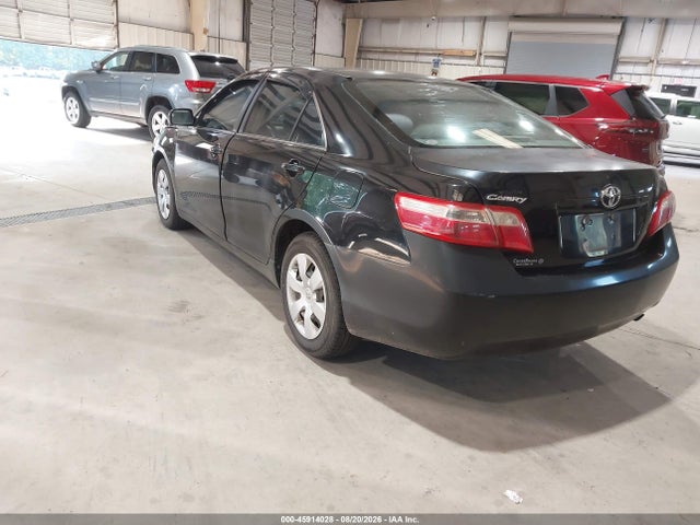 2008 Toyota CAMRY — фото 3
