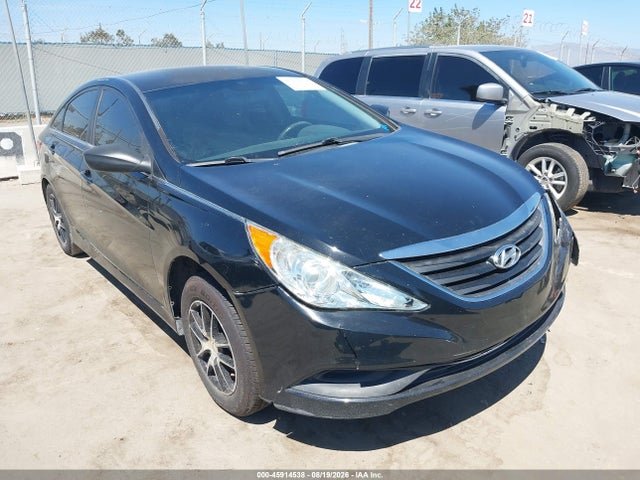 2014 HYUNDAI SONATA GLS