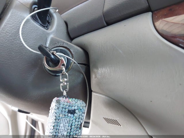 صورة 11 لـ 2002 Toyota CAMRY XLE