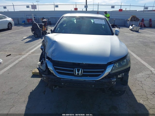 2013 Honda ACCORD EX-L — фото 17