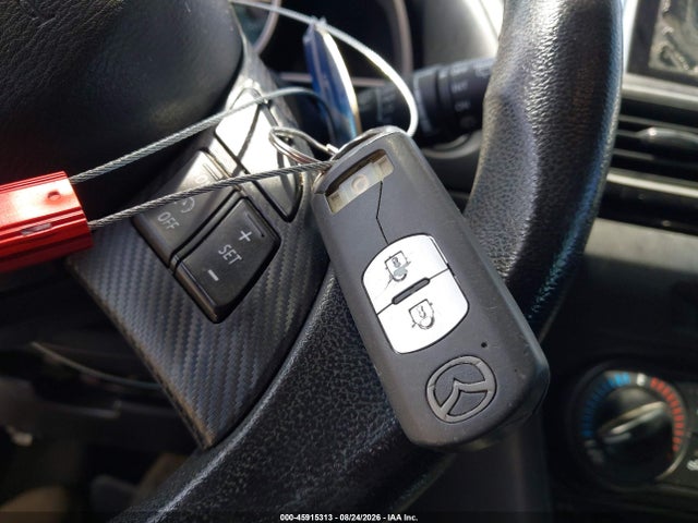 صورة 11 لـ 2016 Mazda MAZDA3 I SPORT