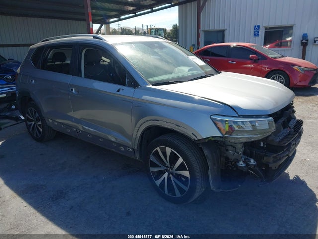 2024 VOLKSWAGEN TAOS 1.5T SE