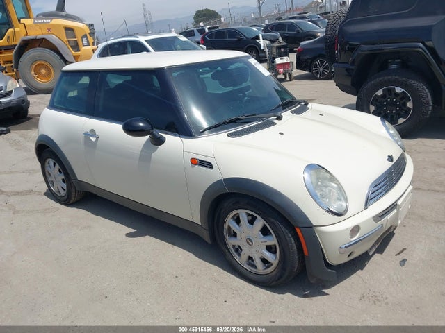 2004 MINI COOPER 