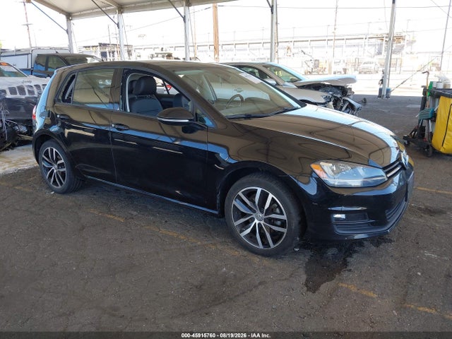 2016 VOLKSWAGEN GOLF TSI SE 4-DOOR