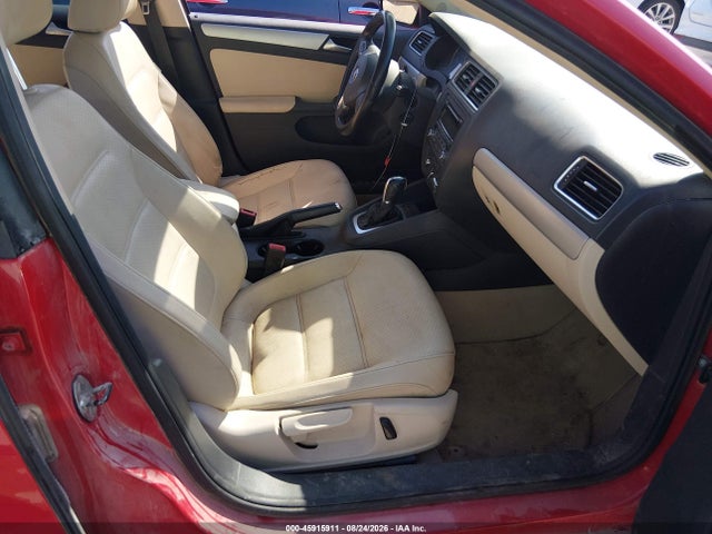 صورة 5 لـ 2014 Volkswagen JETTA 1.8T SE