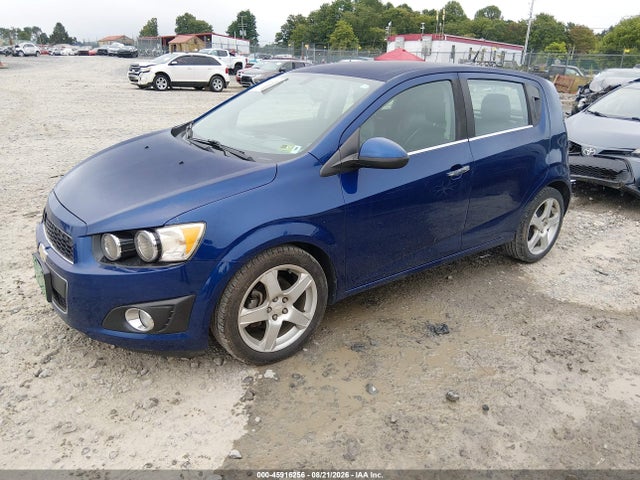 2014 Chevrolet SONIC LTZ AUTO 照片 2