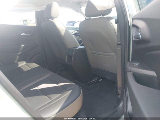 2025 CHEVROLET TRAX FWD ACTIV 8