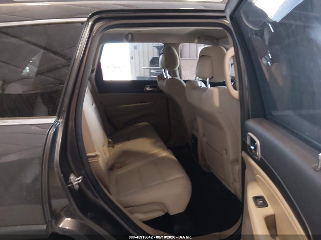 2019 JEEP GRAND CHEROKEE LAREDO E 4X4 8