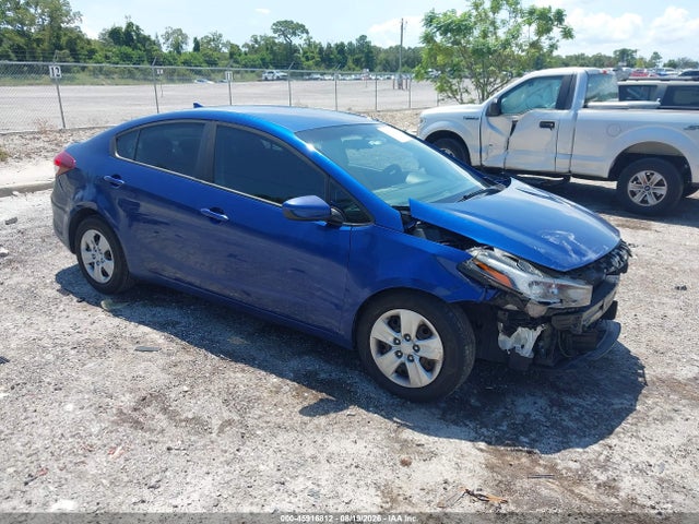 2017 KIA FORTE LX
