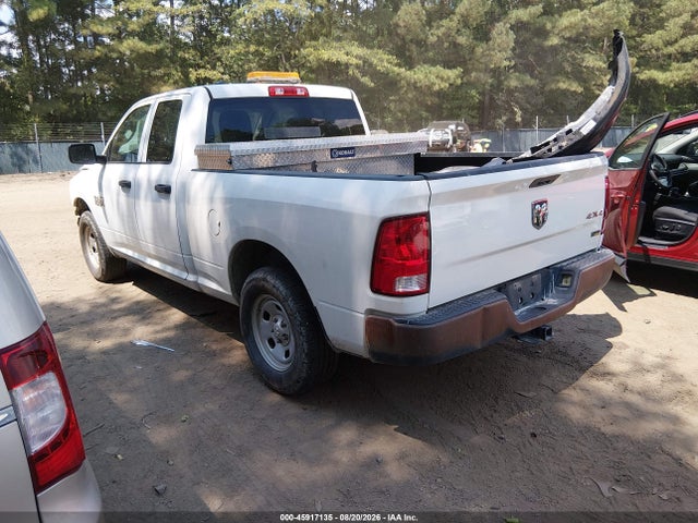 صورة 3 لـ 2017 RAM 1500 TRADESMAN 4X4 6'4 BOX