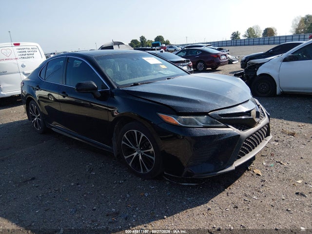 2019 TOYOTA CAMRY SE