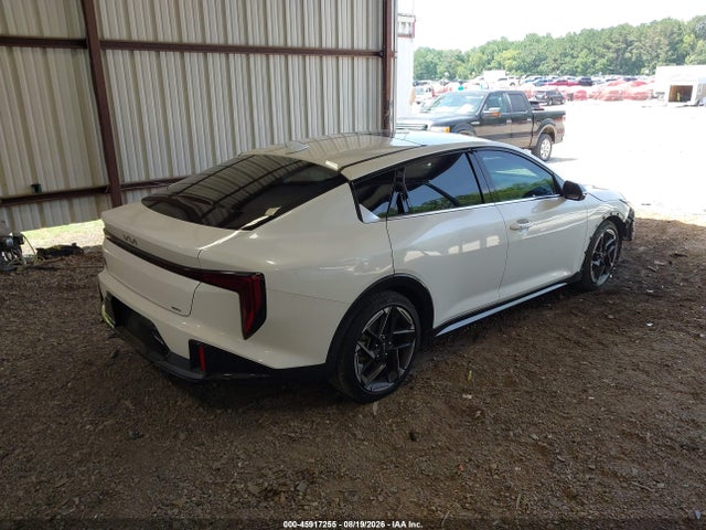 صورة 4 لـ 2025 KIA K4 GT-LINE
