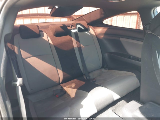 صورة 8 لـ 2016 Honda CIVIC LX-P