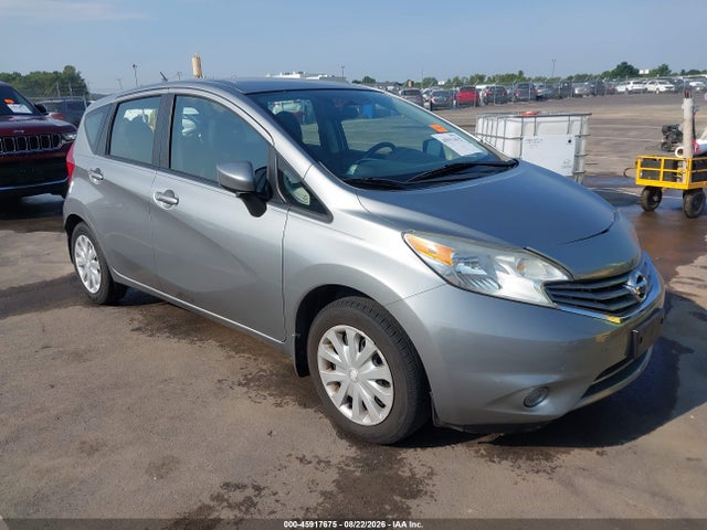 2015 NISSAN VERSA SV