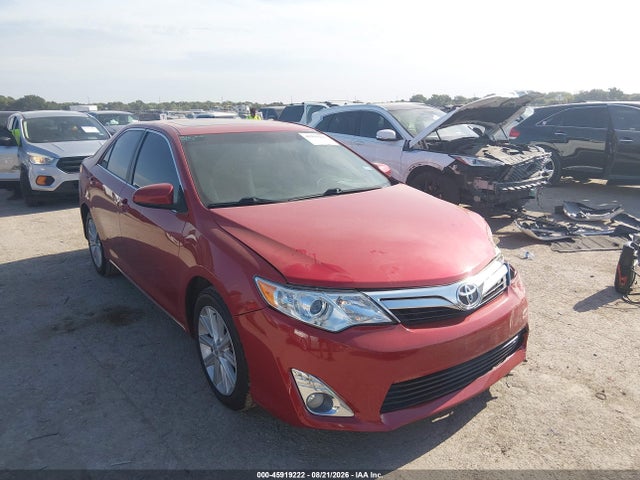 2013 TOYOTA CAMRY XLE