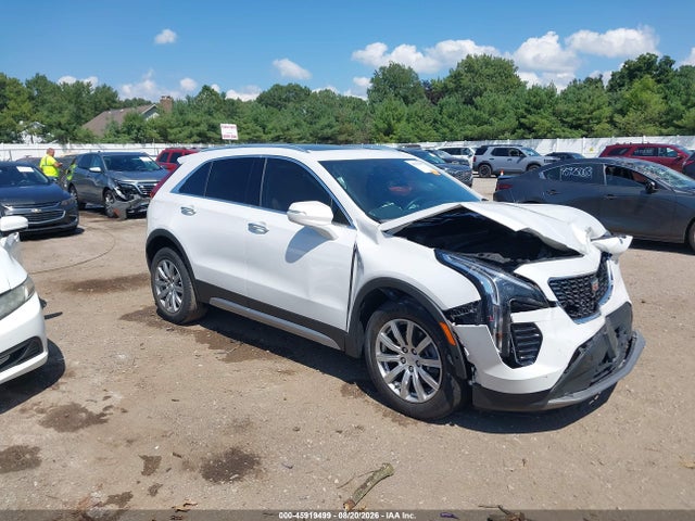 2022 Cadillac Xt4 FWD Premium Luxury