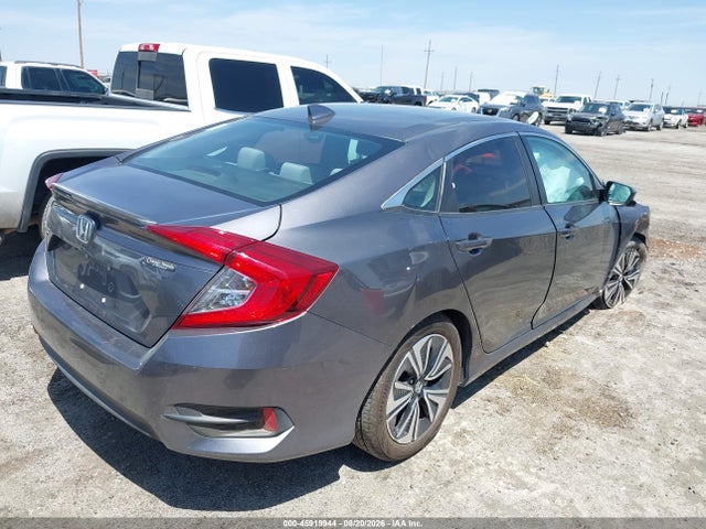 2017 HONDA CIVIC EX-T 4