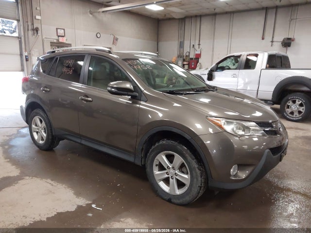 2013 TOYOTA RAV4 XLE