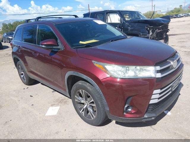 2019 TOYOTA HIGHLANDE LE