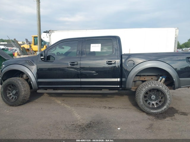 صورة 14 لـ 2017 FORD F-150 RAPTOR