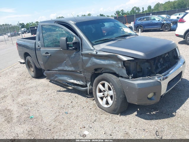 2008 NISSAN TITAN SE