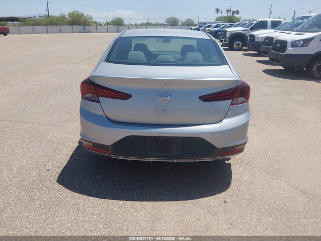 2020 HYUNDAI ELANTRA SE 15