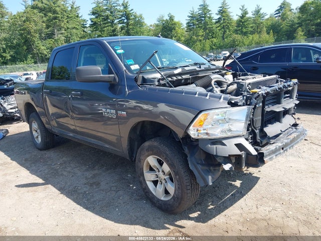2017 RAM 1500 EXPRESS 4X4 5'7 BOX