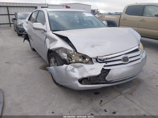 2005 TOYOTA AVALON XLS
