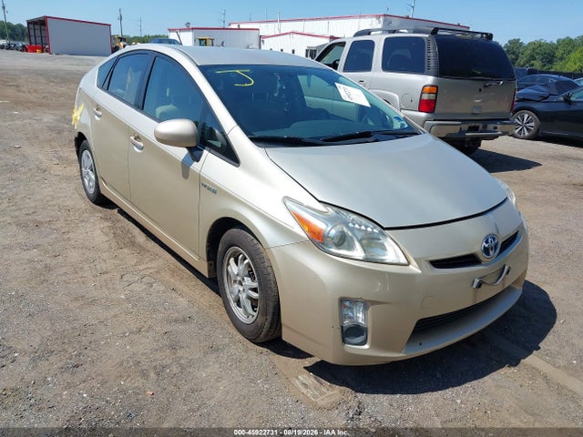 2011 TOYOTA PRIUS THREE