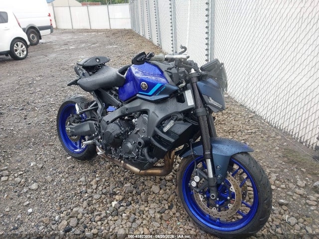 2024 YAMAHA MT09 