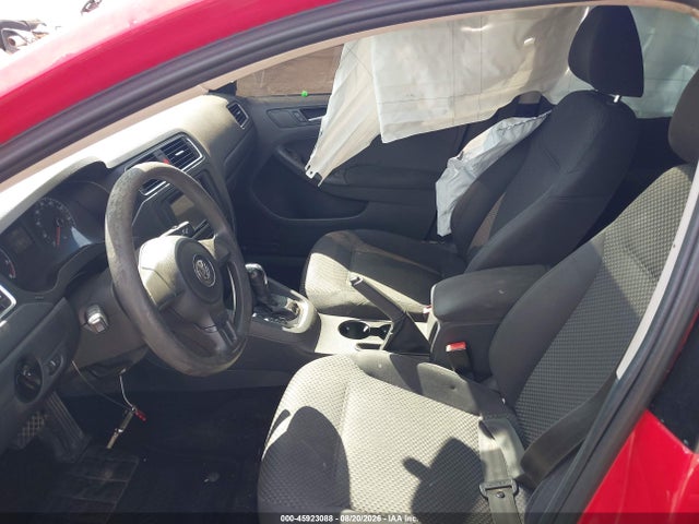 صورة 5 لـ 2012 Volkswagen JETTA 2.0L S