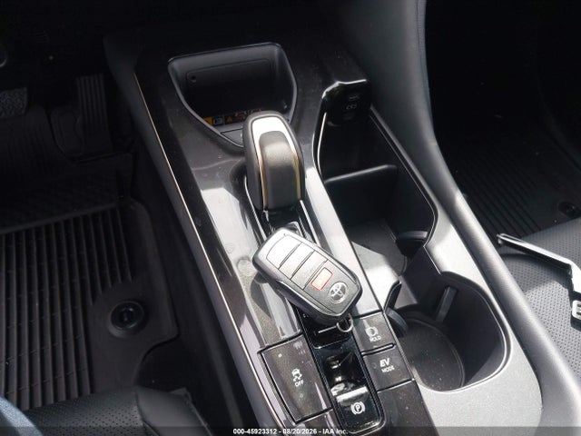 2026 TOYOTA CROWN LIMITED 11