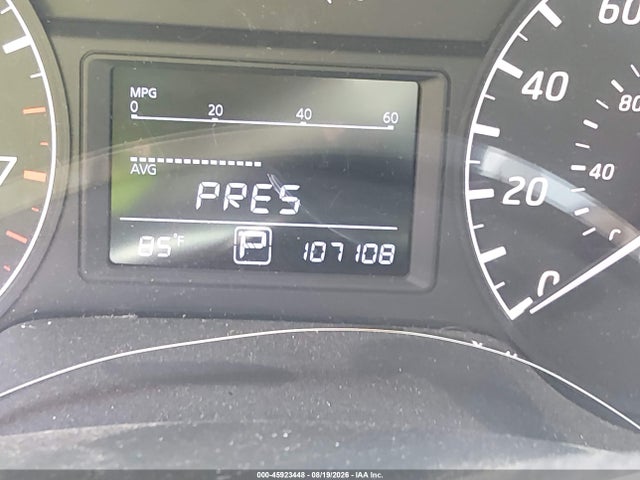 2013 Nissan SENTRA S 照片 16