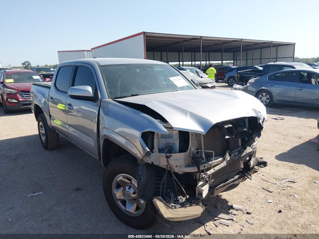 2017 TOYOTA TACOMA SR