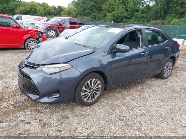2018 Toyota COROLLA XLE 照片 2