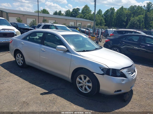 2009 TOYOTA CAMRY XLE V6