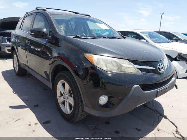 2014 TOYOTA RAV4 XLE