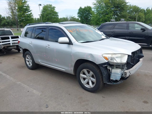 2010 TOYOTA HIGHLANDE SE V6