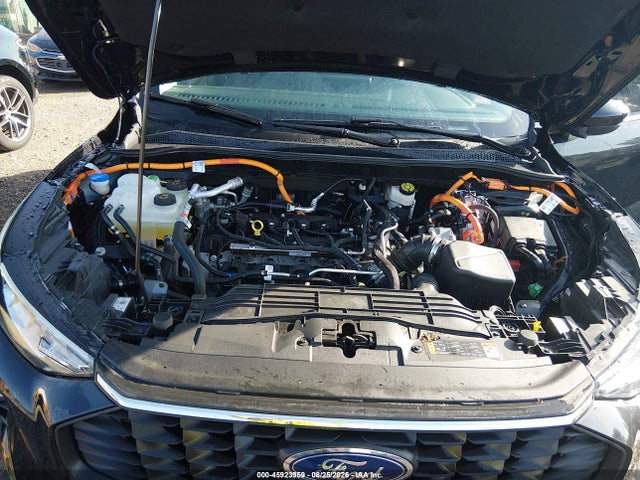 2025 FORD ESCAPE PHEV 10
