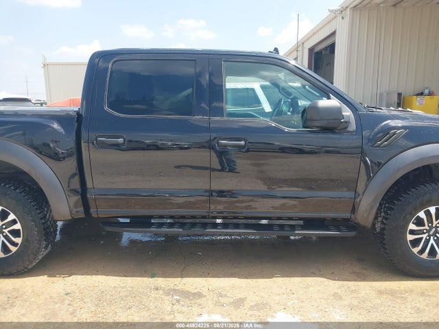 صورة 16 لـ 2019 FORD F-150 RAPTOR