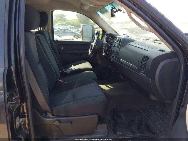 صورة 5 لـ 2010 Chevrolet SILVERADO 2500HD LT
