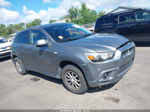 2011 MITSUBISHI OUTLANDER ES