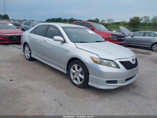 2009 TOYOTA CAMRY SE