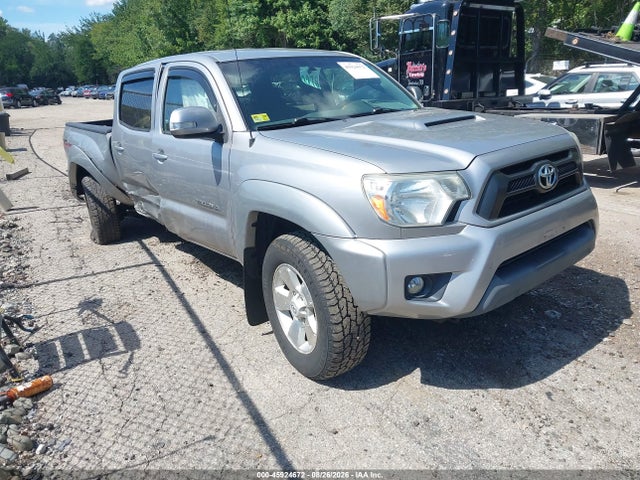 2015 TOYOTA TACOMA BASE V6